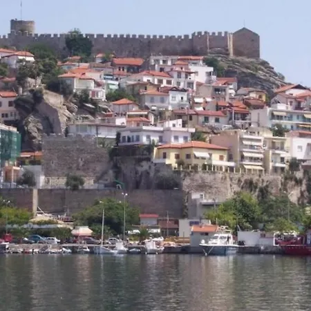 E & F Sea View Flat Apartment