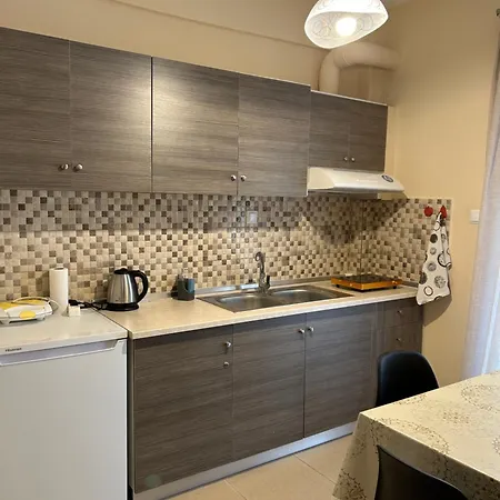 E & F Sea View Flat *