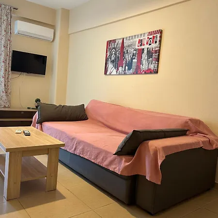 E & F Sea View Flat Nea Peramos (Macedonia)